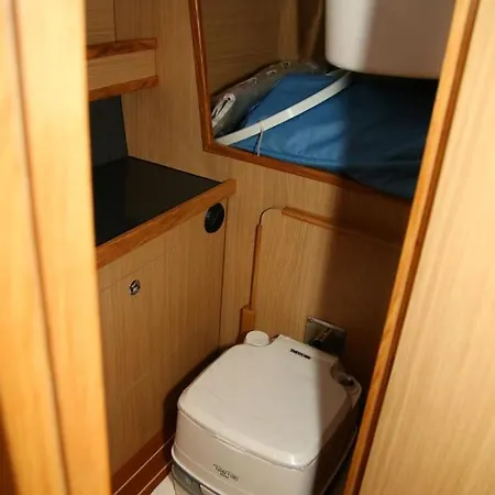 Czarter Doda Yacht * 布拉涅沃